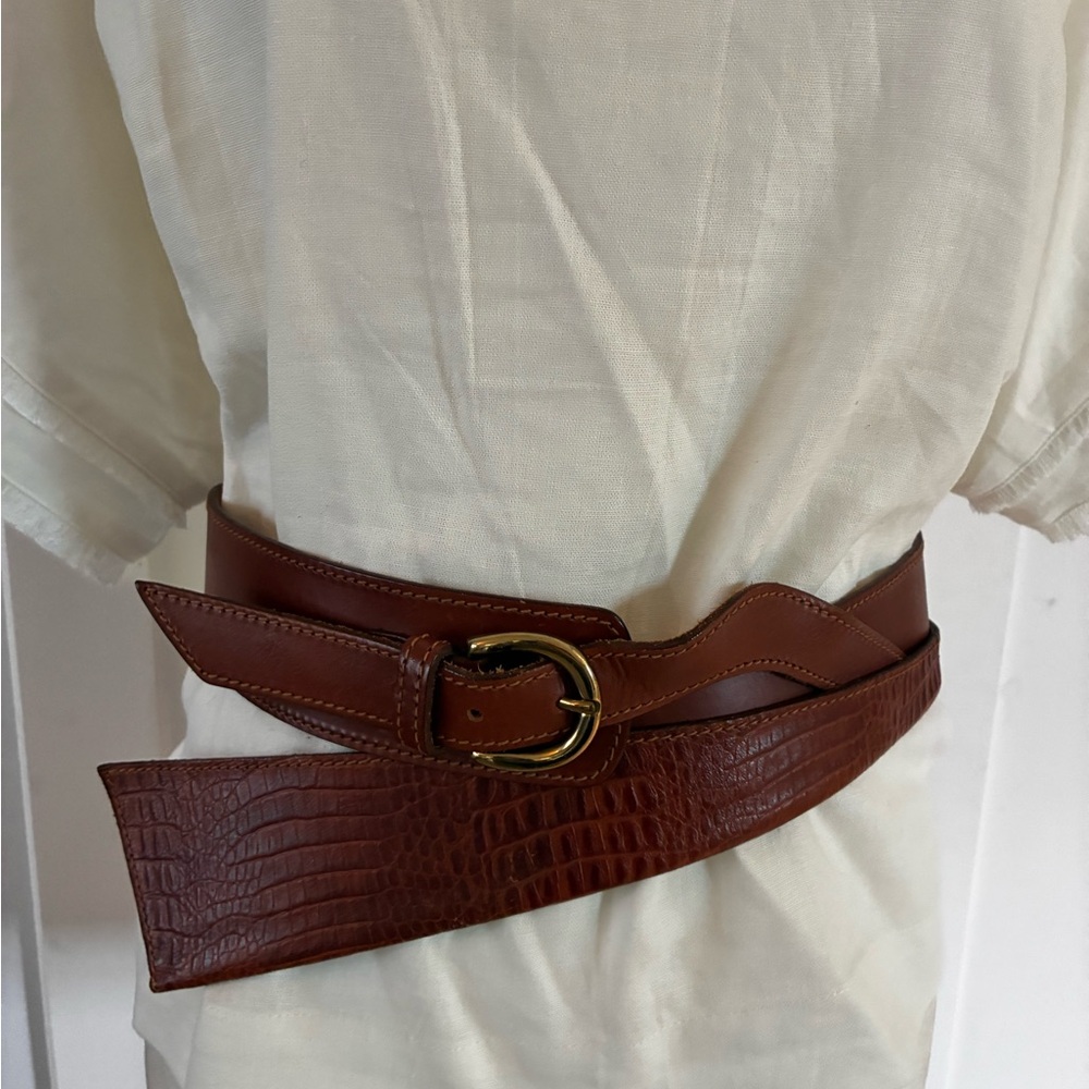 Vintage Leather Saks corset Waist Belt with brass Buckle, medium, made in Italy! - Picture 2 of 11